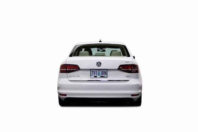 used 2017 volkswagen jetta sel sedan portland, or 97209 for sale in portland, oregon
