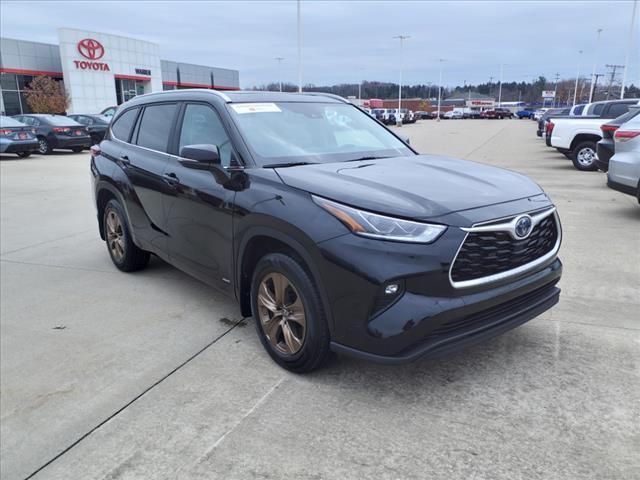 2023 toyota highlander hybrid bronze edition
