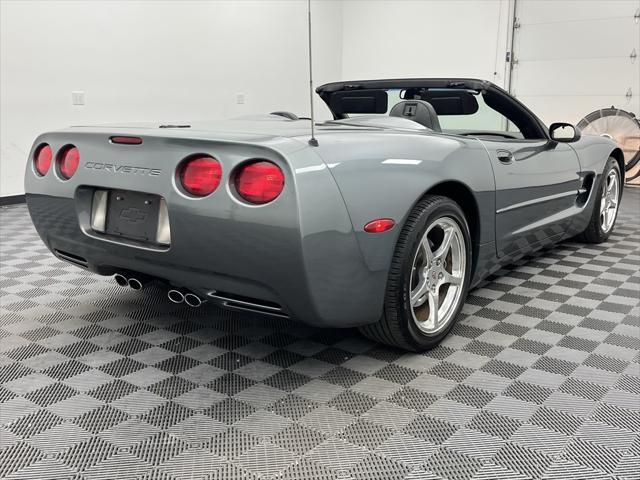 2004 chevrolet corvette base