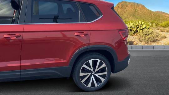 2024 Volkswagen Taos