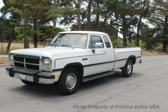 1993 dodge d250, 5.9 cummins diesel, 5-speed manual 1 owner california truck
