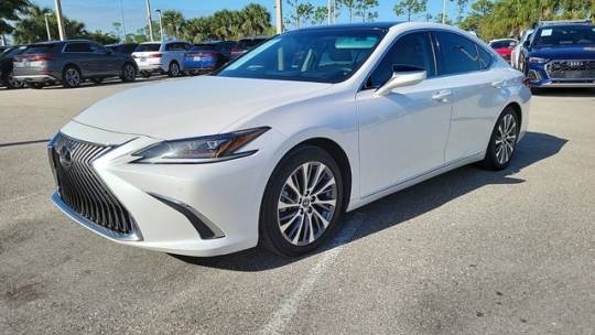 2019 Lexus ES