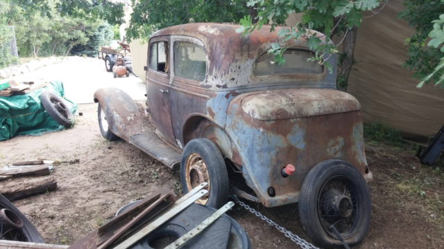 1933 chevrolet, master 2dr town sedan, bustleback