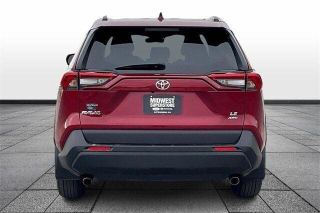 2021 toyota rav4 le in hutchinson, kansas