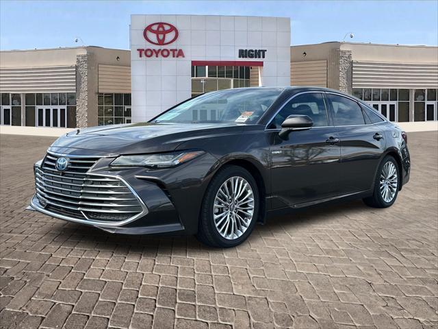 2019 toyota avalon hybrid limited