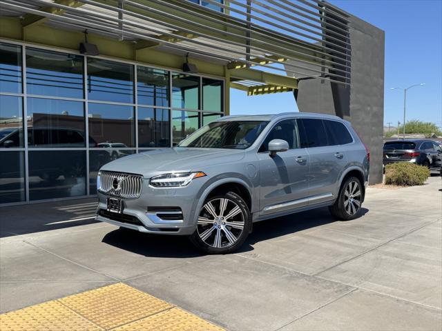 2022 volvo xc90 recharge plug-in hybrid t8 inscription 6 passenger