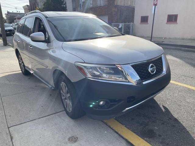 2016 nissan pathfinder s