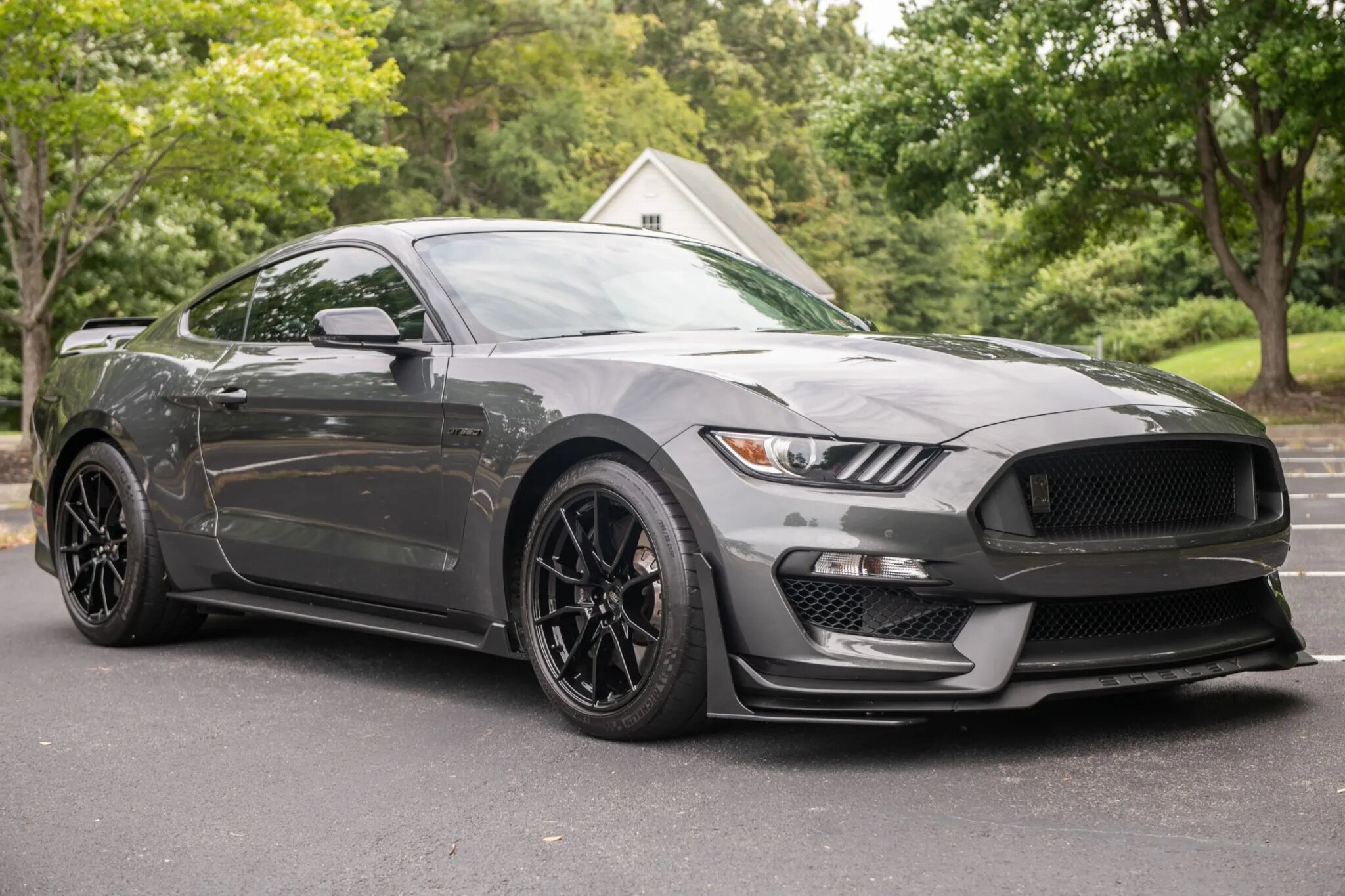 ford mustang gt350