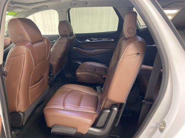 2018 buick enclave avenir