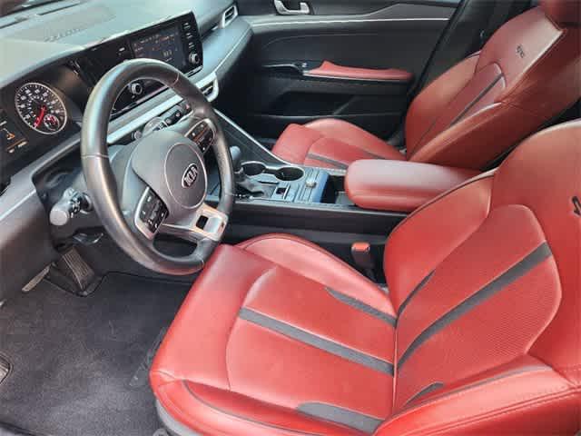 2021 kia k5 gt-line