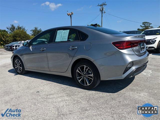 2024 kia forte lxs
