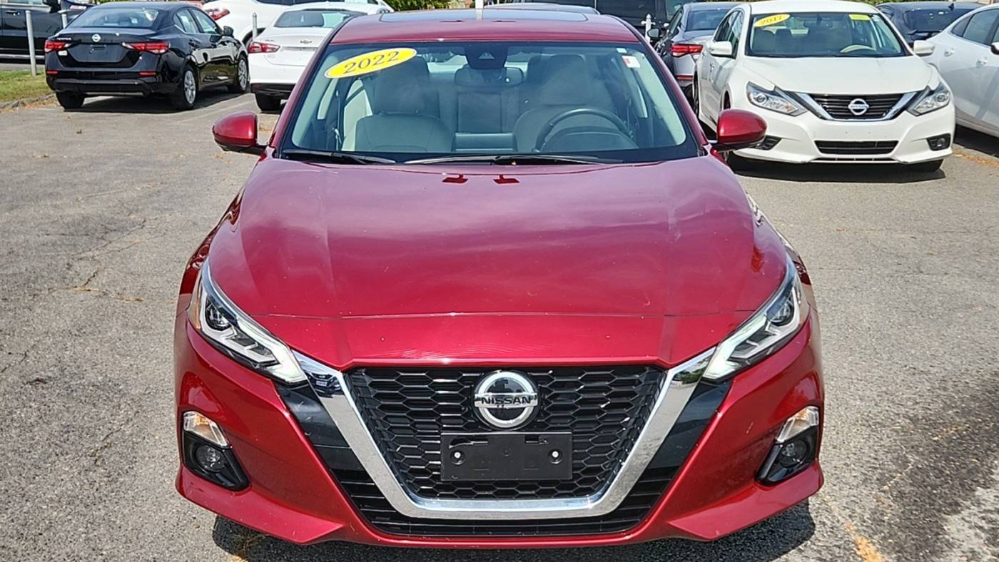 2022 nissan altima 2.5 platinum