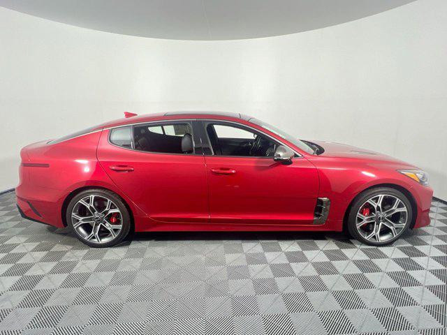 2021 kia stinger gt2