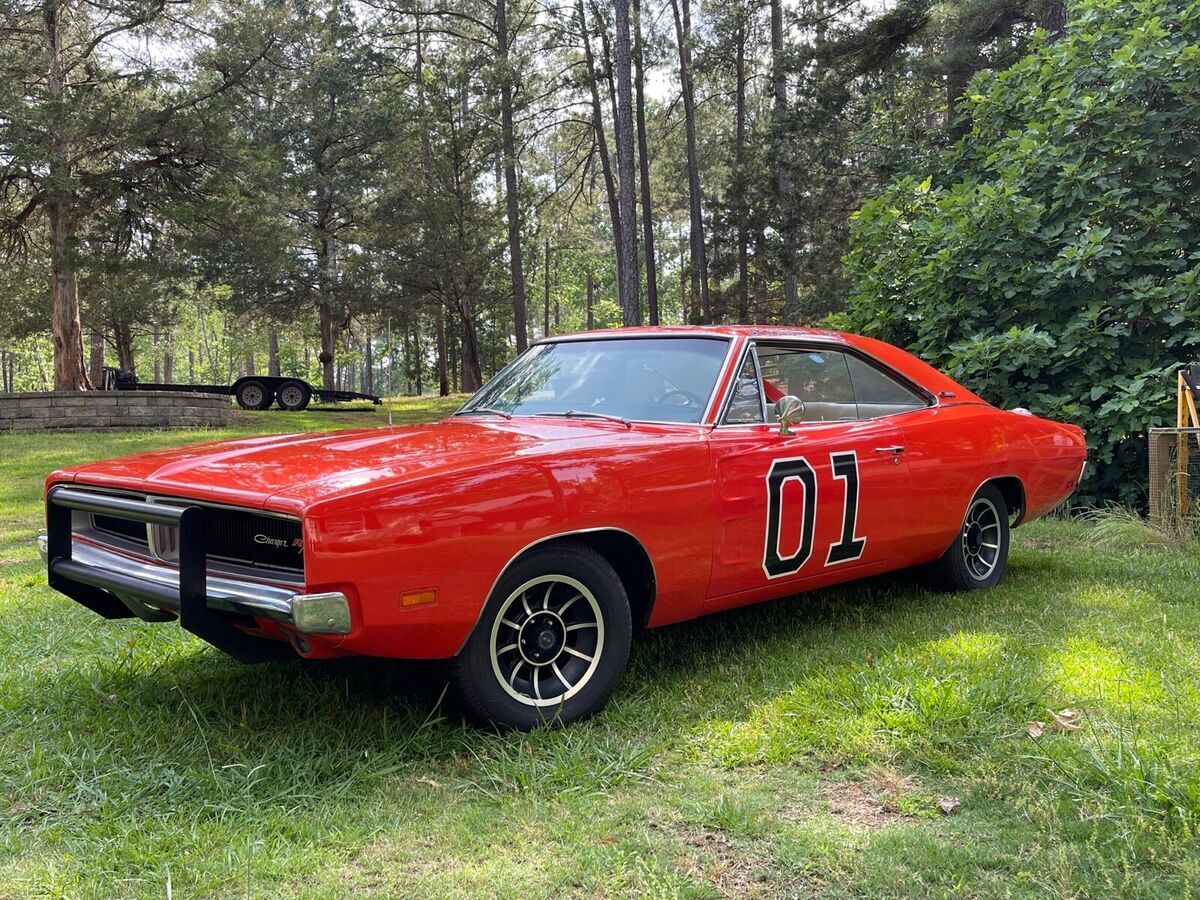 1969 dodge charger coupe orange rwd manual