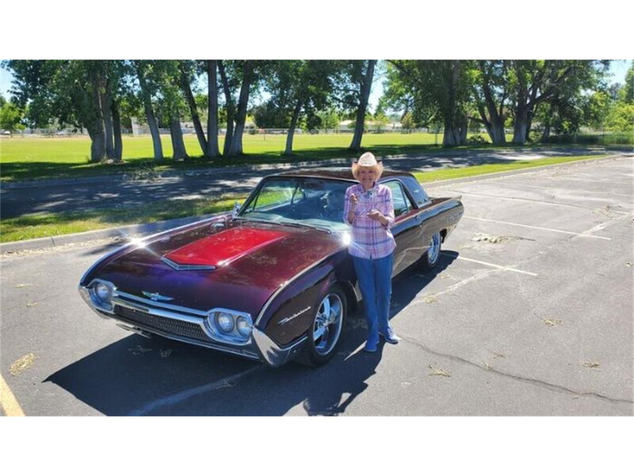 1962 ford thunderbird