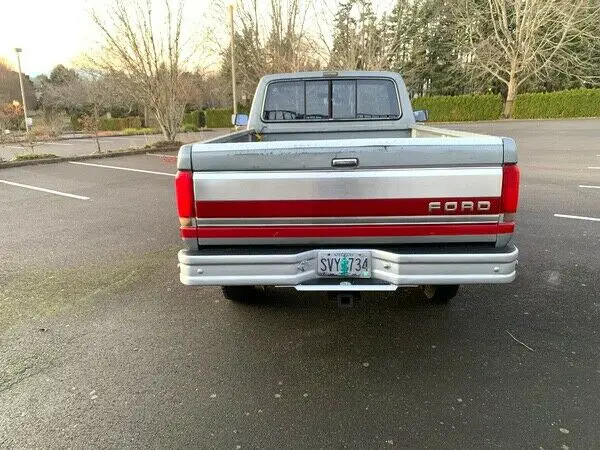1988 ford f-250 xlt lariat 7.5l 4x4 single-cab low miles 80,000 miles !