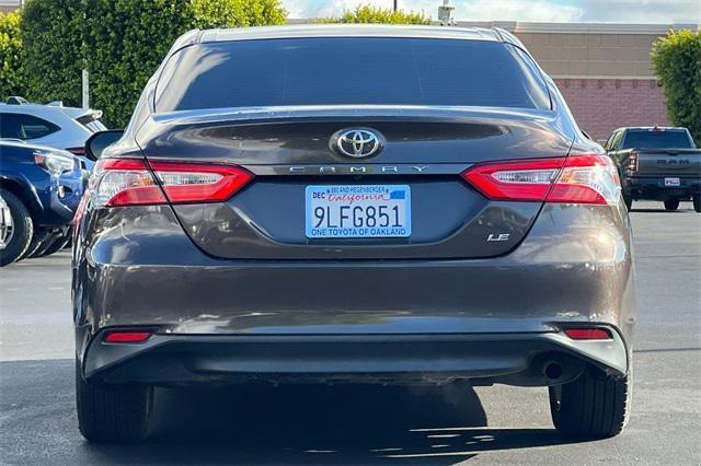 2018 toyota camry le