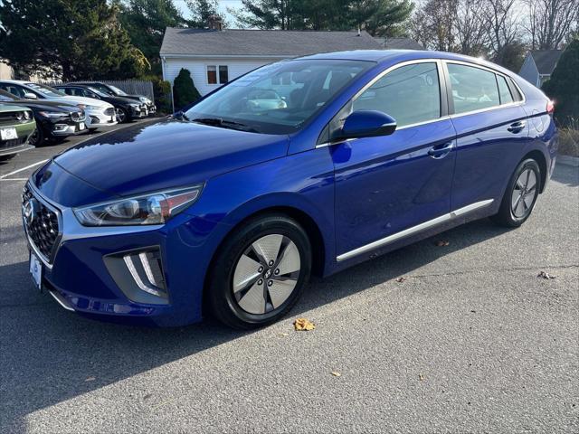 2022 hyundai ioniq hybrid se
