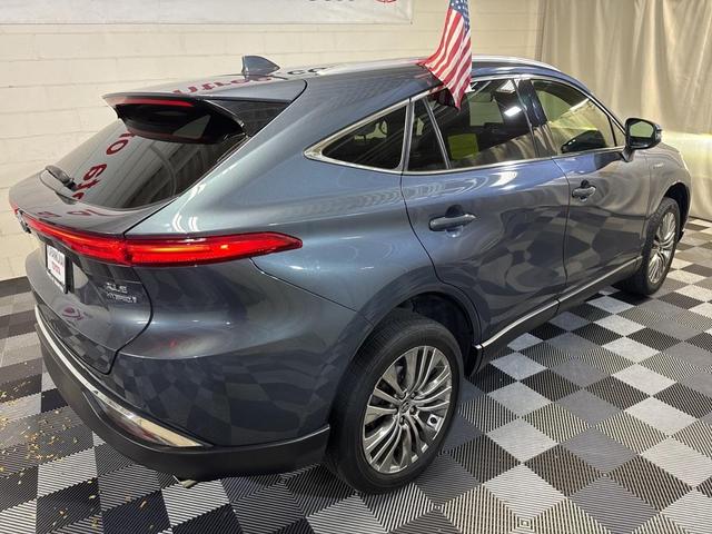 2021 toyota venza xle
