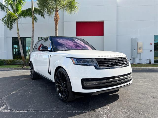 2023 land rover range rover p530 se