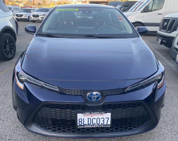 2020 toyota corolla hybrid le