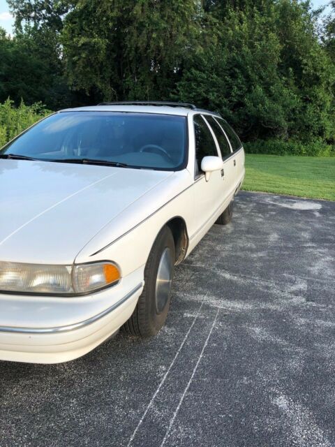 1994 chevrolet caprice classic station wagon lt1 v8 corvette leather upgraded
