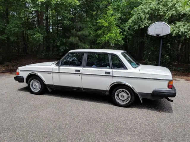 1992 volvo 240 244 very nice condition
