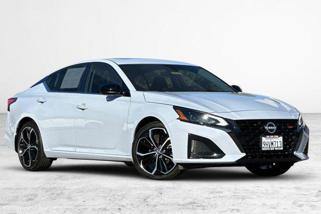2023 nissan altima sr fwd