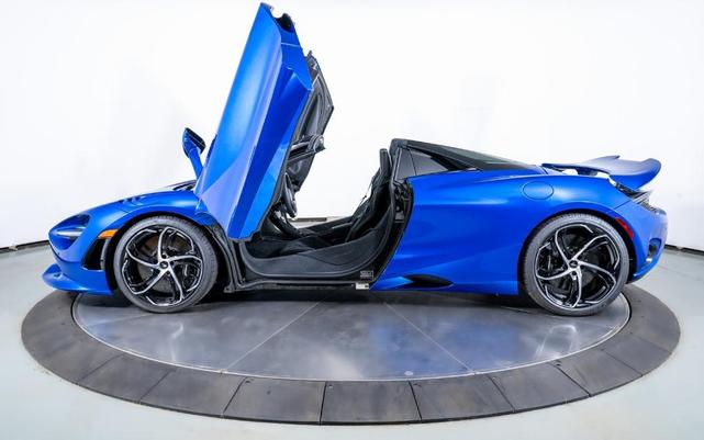 2024 mclaren 750s base