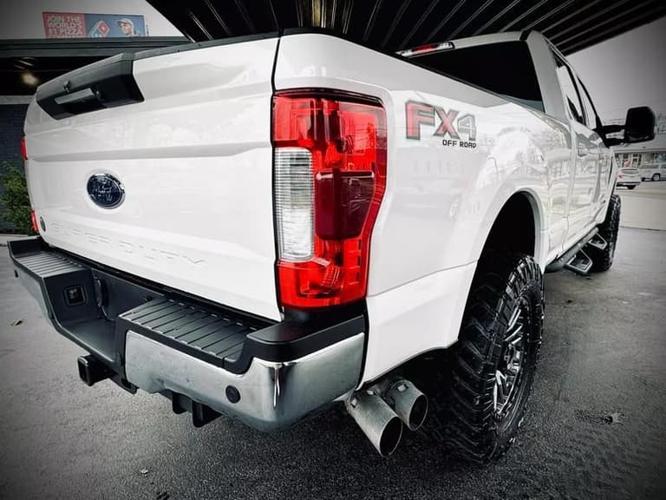 2019 ford f250 super duty crew cab lariat pickup 4d 6 3/4 ft in bowling green, kentucky