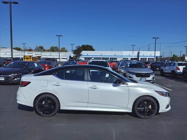 2022 nissan sentra sr