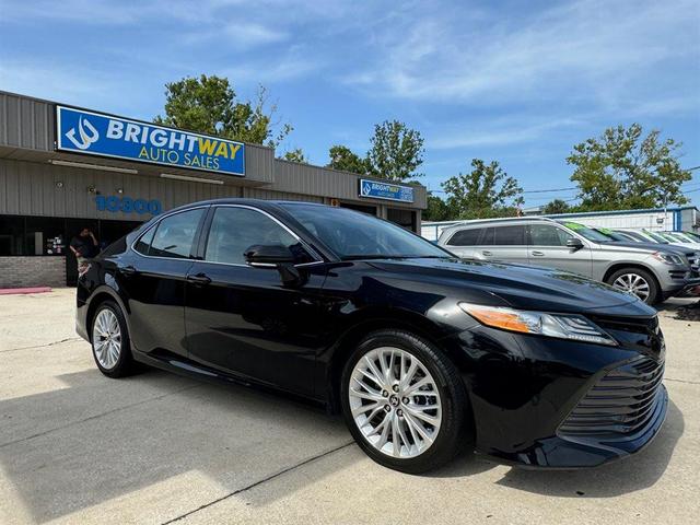 2020 toyota camry xle