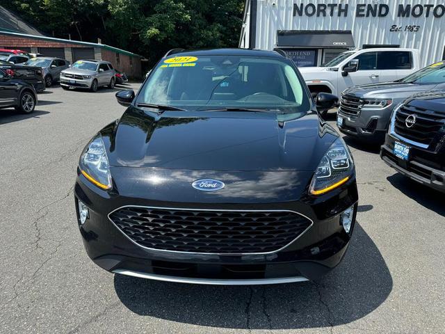 2021 ford escape titanium