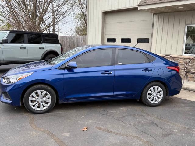2019 hyundai accent se 4dr sedan 6a