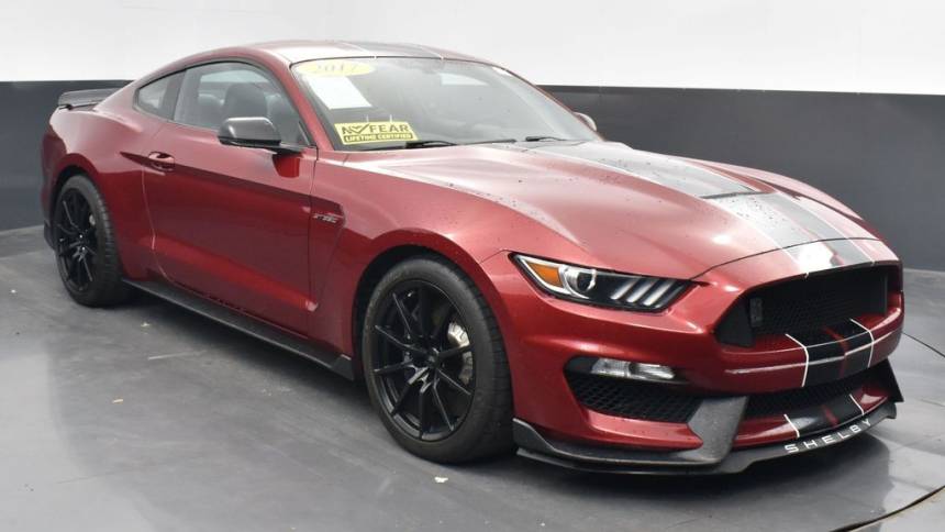 2017 ford mustang