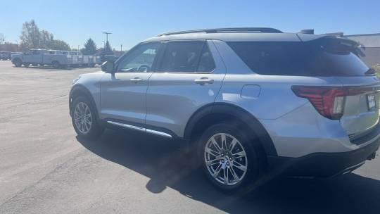 2025 Ford Explorer