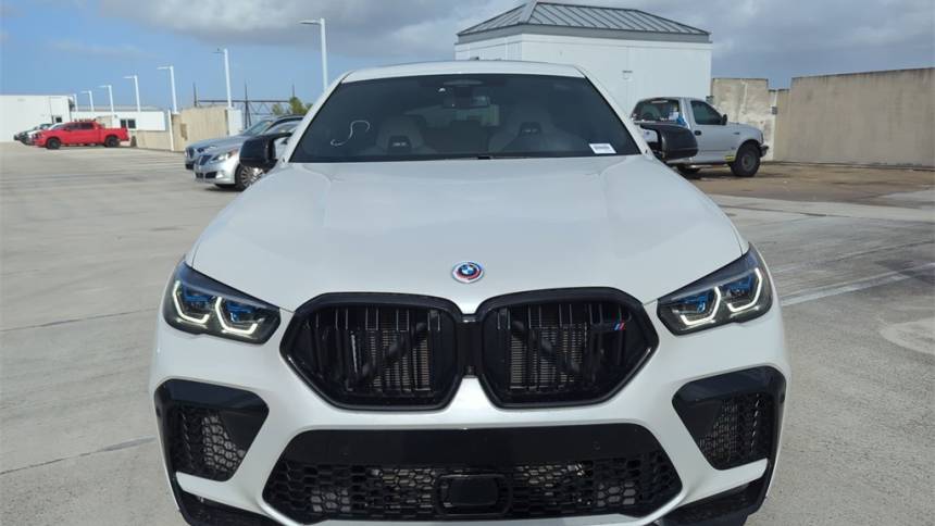 2023 bmw x6 m base