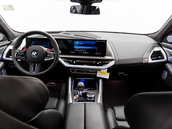 new 2025 bmw xm base