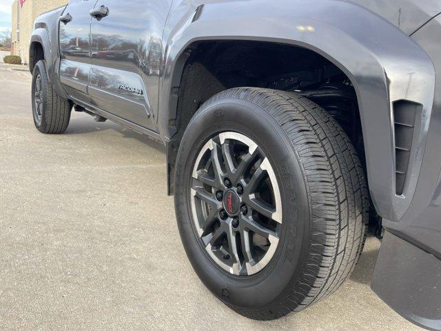 2024 toyota tacoma trd sport