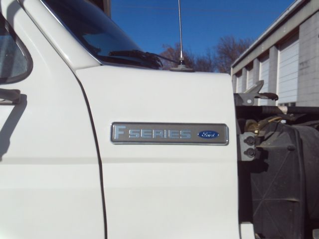 1995 ford f600 dump truck