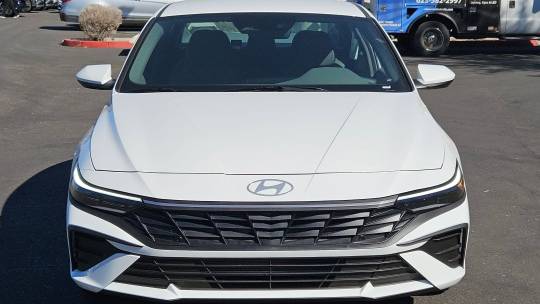 2025 Hyundai Elantra