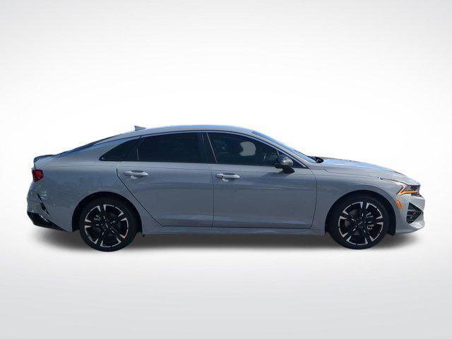 2022 kia k5 gt-line