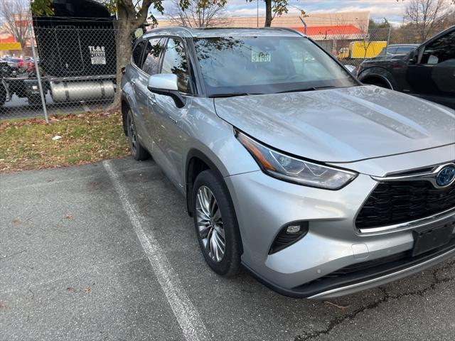 2021 toyota highlander hybrid platinum