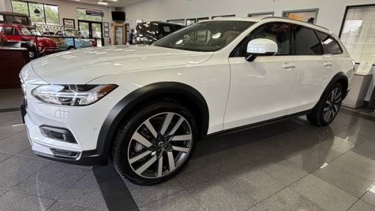 2024 Volvo V90 Cross Country