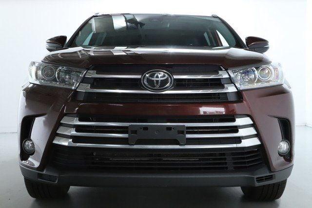 2018 toyota highlander limited in aurora, ohio