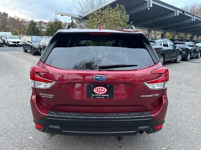 2022 subaru forester premium