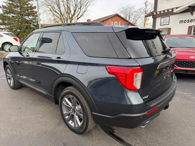 2022 ford explorer xlt