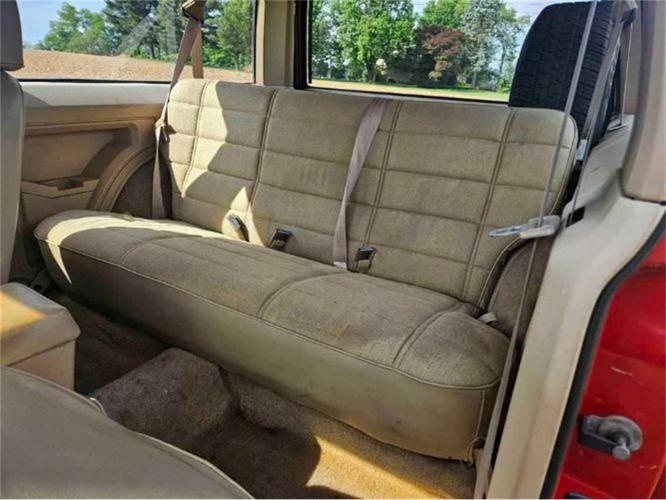 1992 jeep cherokee in cadillac, michigan