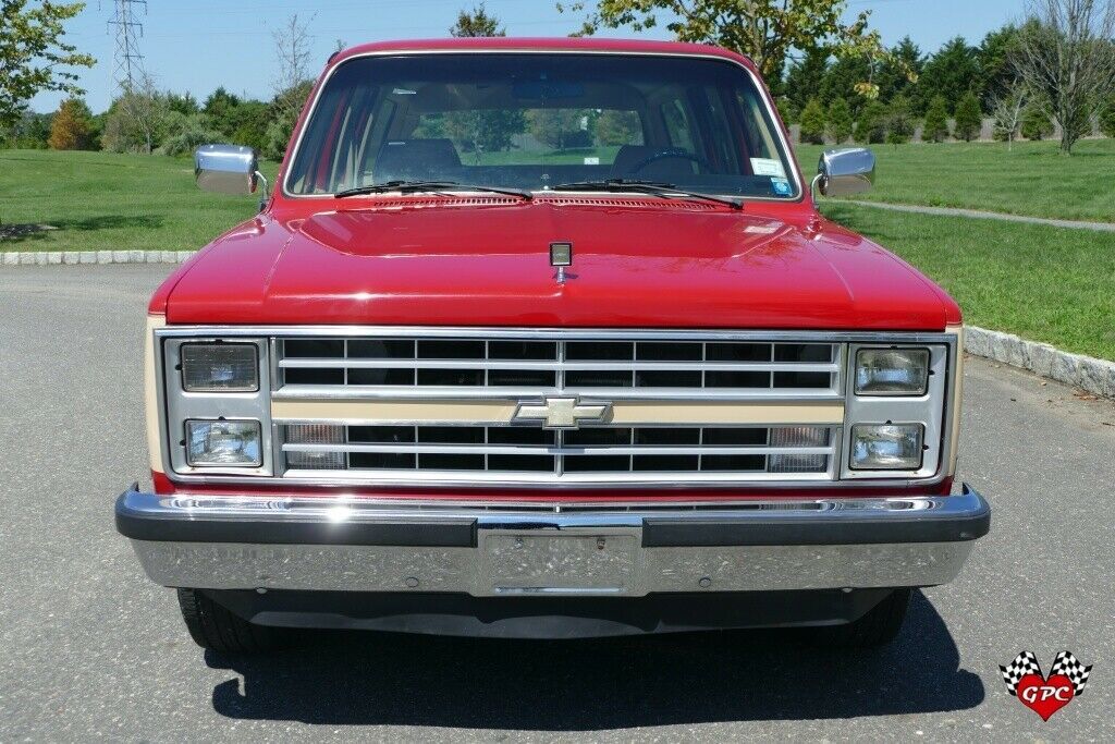 1985 chevrolet suburban