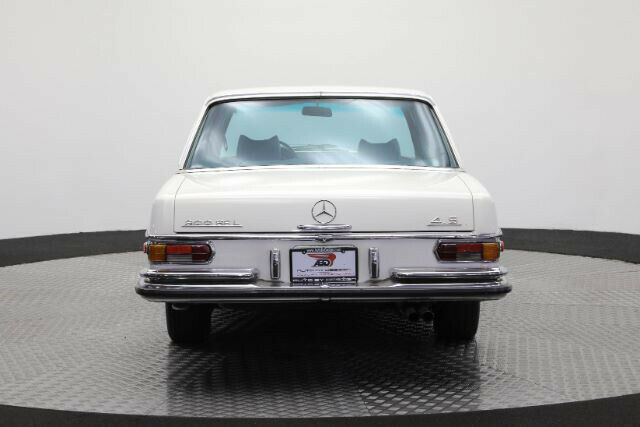 1972 sedan used automatic rwd